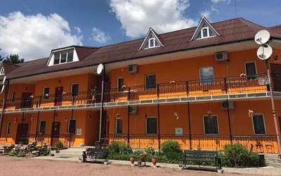 База Галицкий двор