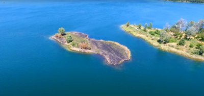 Рибалка на Блакитному озері