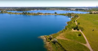 Рибалка на Блакитному озері