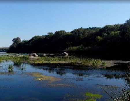Рибалка в селі Семенівка