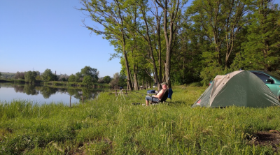 Рибалка на Михайлівському ставку Вільнянський р-н. Запорізька обл.