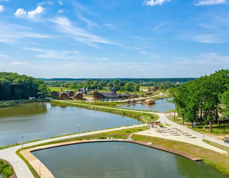 Відпочинковий комплекс «Козацька слобода-Раковець»