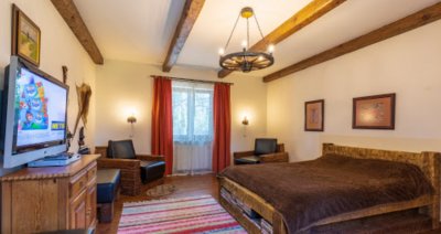 Гостиный двор на хуторе Крещатик