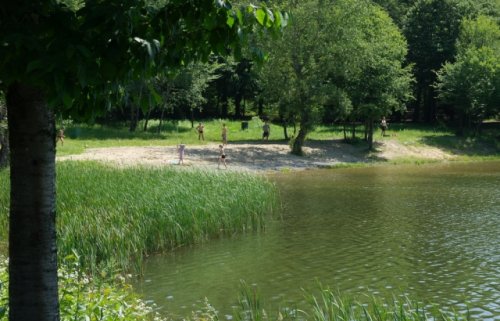 Рибалка на озері в с. Великі Береги