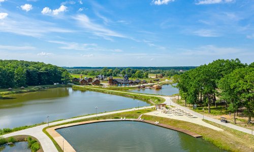 Відпочинковий комплекс «Козацька слобода-Раковець»