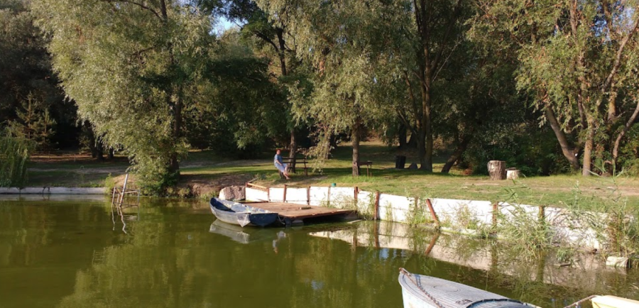 База відпочинку «Дніпровські світанки»