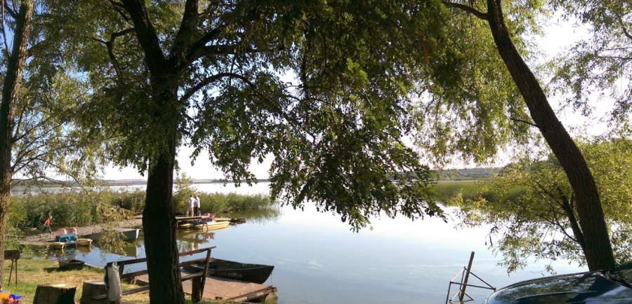 База відпочинку «Дніпровські світанки»