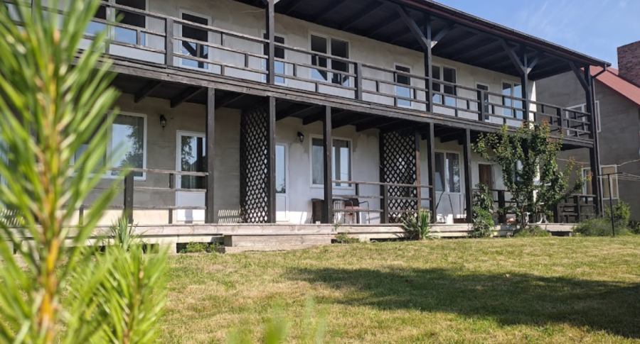 База відпочинку «Левада»