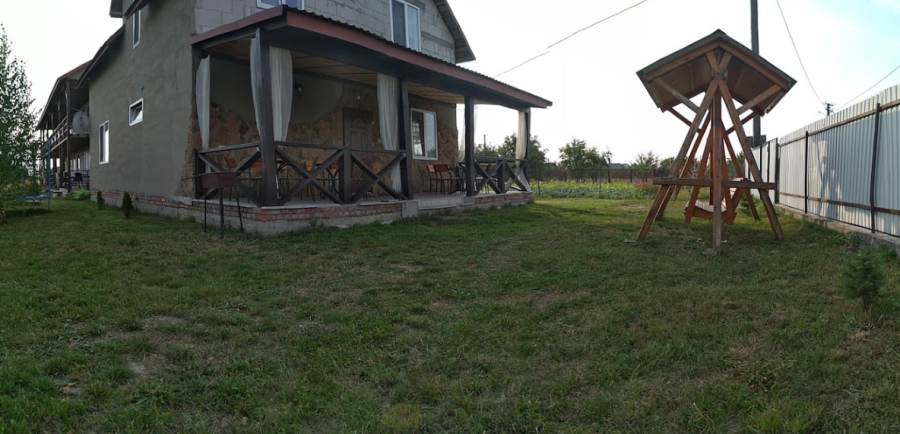 База відпочинку «Левада»