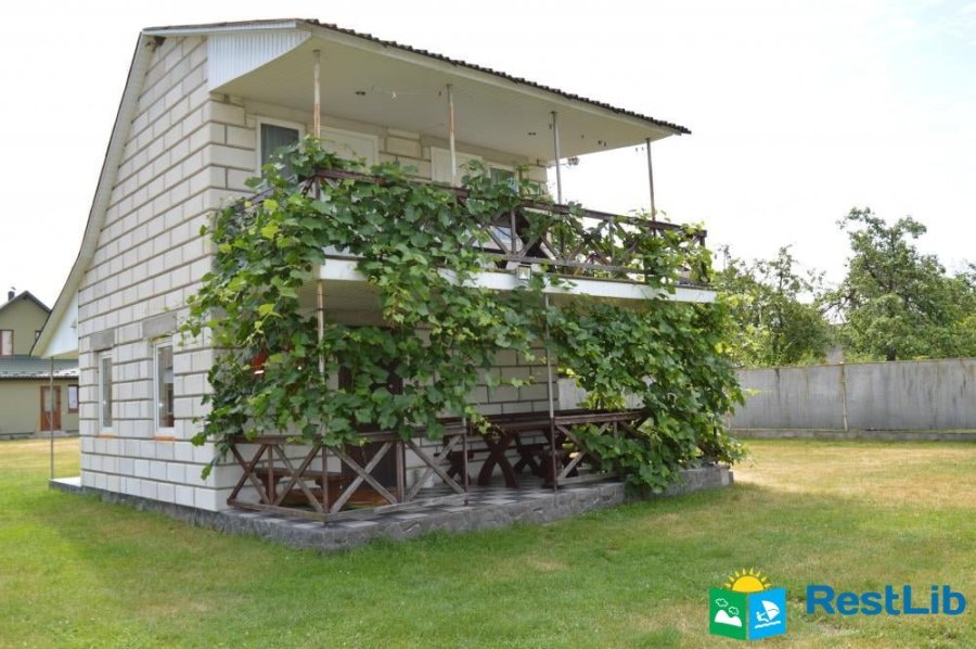 База відпочинку «Світанок»