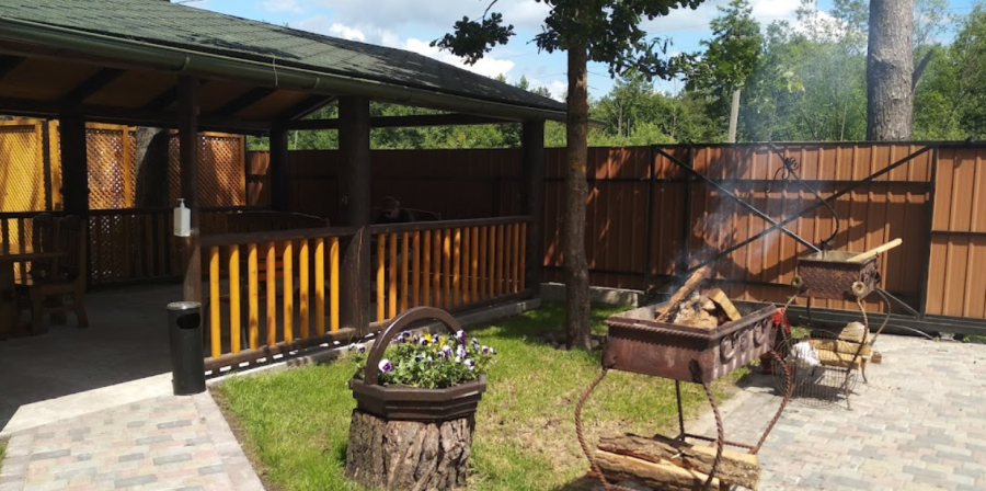 База відпочинку «Ялинка»