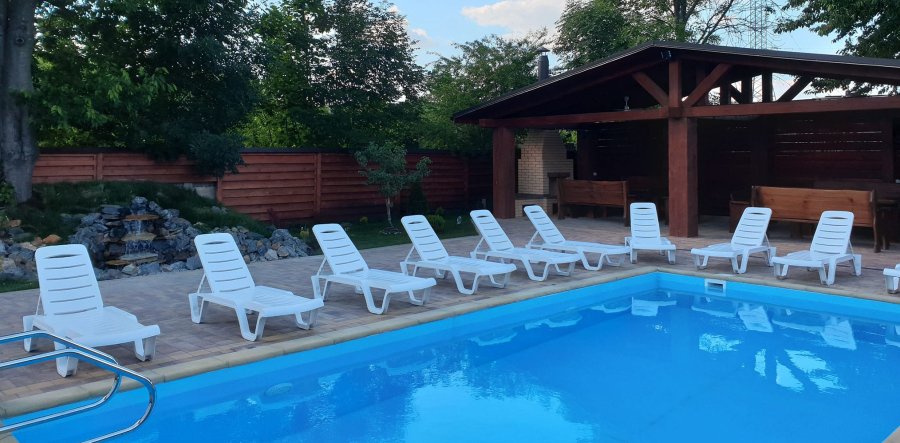 Білий Маяк, заміський комплекс 