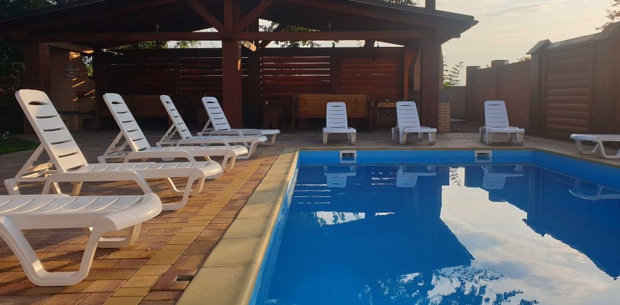 Білий Маяк, заміський комплекс 