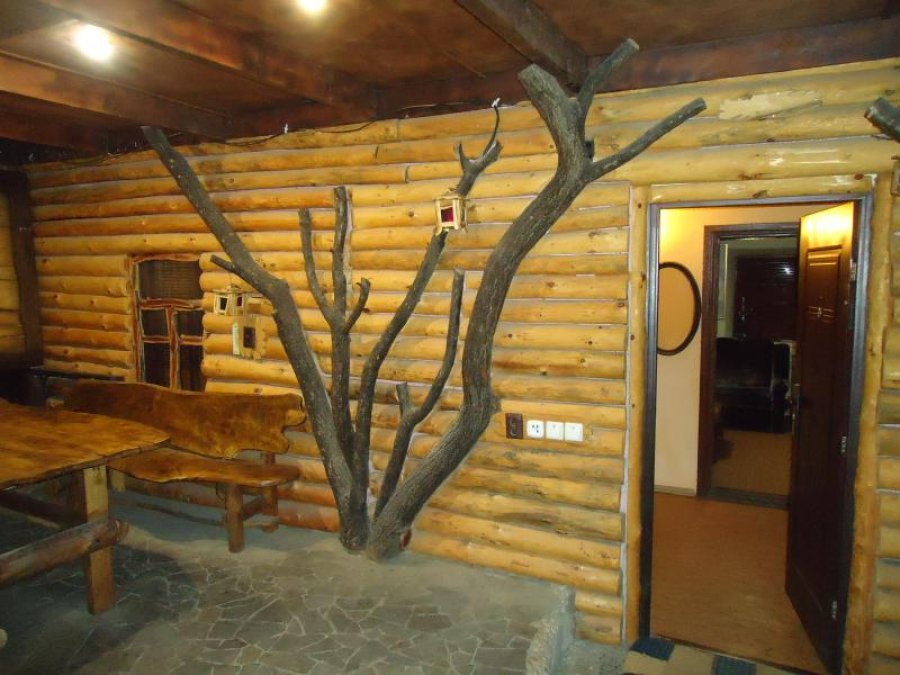 Будинок на березі р. Дніпро у Запоріжжі: «Чарівна Садиба»