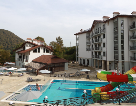 Готельно-ресторанний SPA комплекс Мольфар