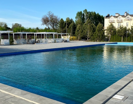 Заміський клуб «Марко Поло» у Запорізькій області