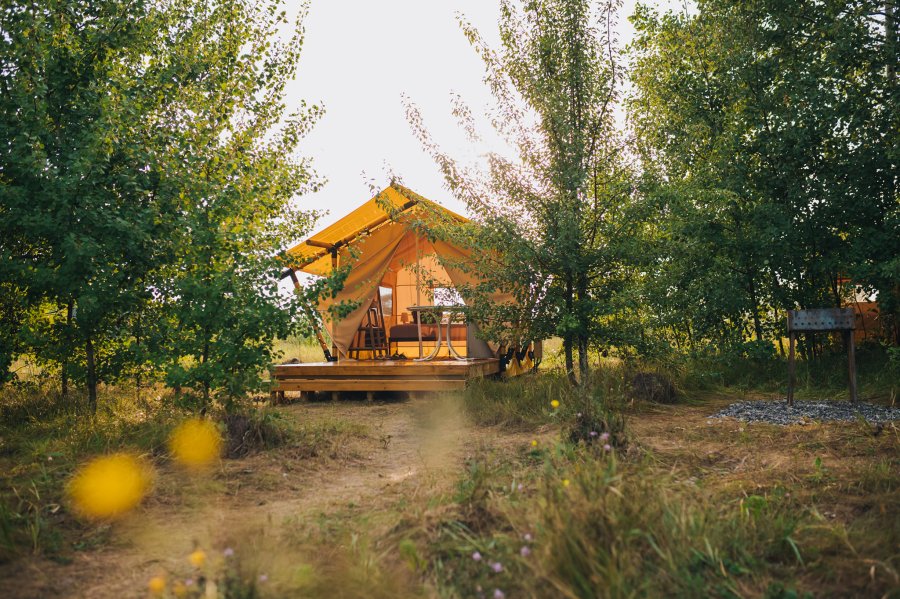 Глемпінг «Голубе озеро»