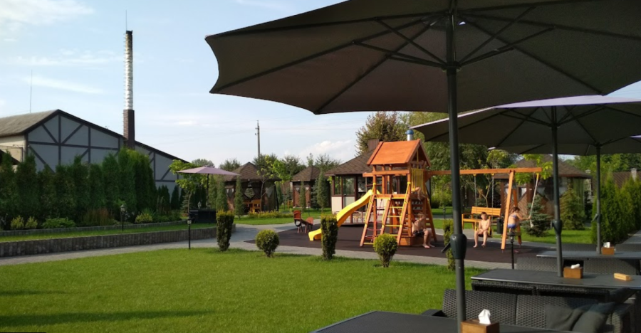 Готельно-ресторанний комплекс «Zagorod» 