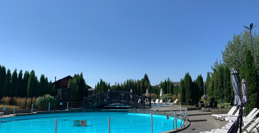 Готельно-ресторанний комплекс «Zagorod» 