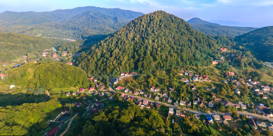 Готельно-ресторанний SPA комплекс Мольфар