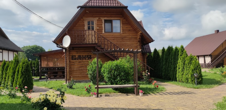 Клуб родинного відпочинку та дозвілля «Весела оселя»