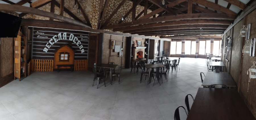 Клуб родинного відпочинку та дозвілля «Весела оселя»