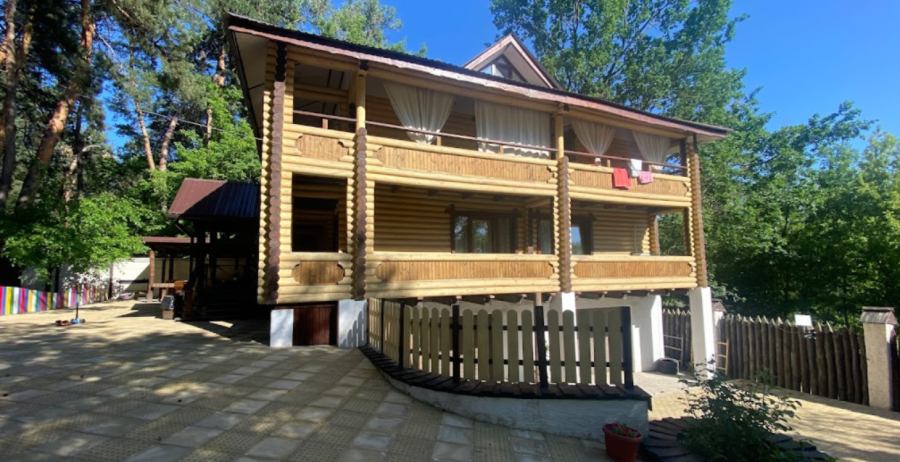 Клуб сімейного відпочинку «Family Holiday»