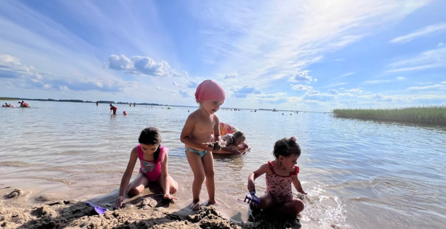 Макара БАЗА: відпочинок на озері Світязь