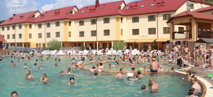 Оздоровчий комплекс «Жайворонок»