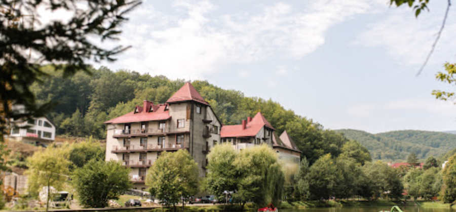 «Ruta resort Polyana»