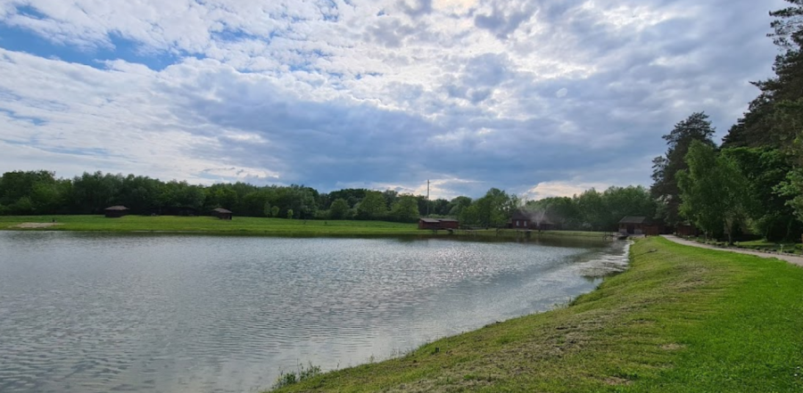 «Три Бобри» готельно—оздоровчий комплекс у Волинській області