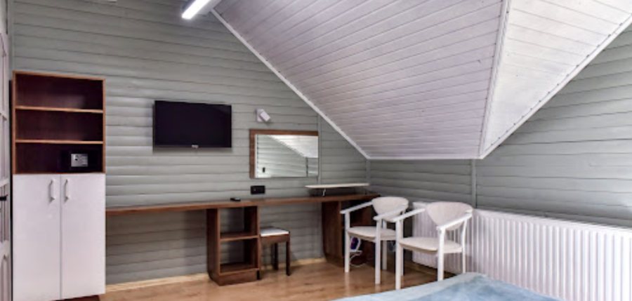 Туристичний комплекс «Ерней Лаз»