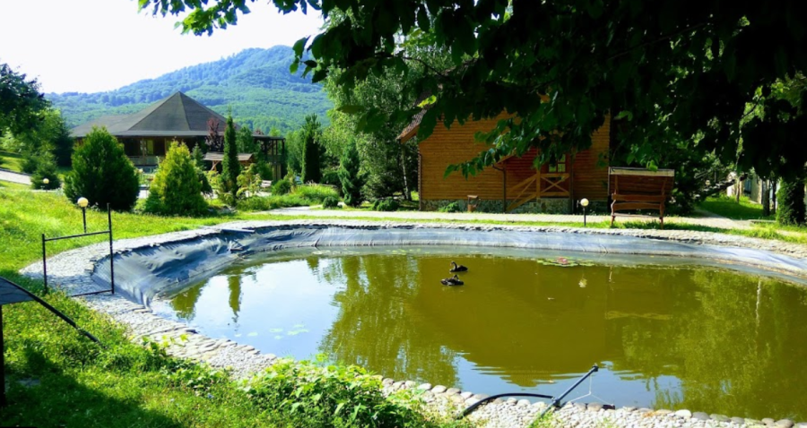 Туристичний комплекс «Ерней Лаз»