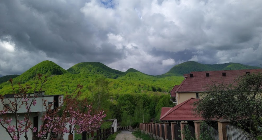 Туристичний комплекс «Ерней Лаз»