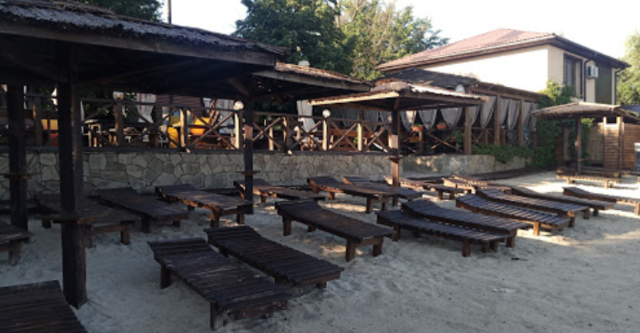 «Валерія» база відпочинку