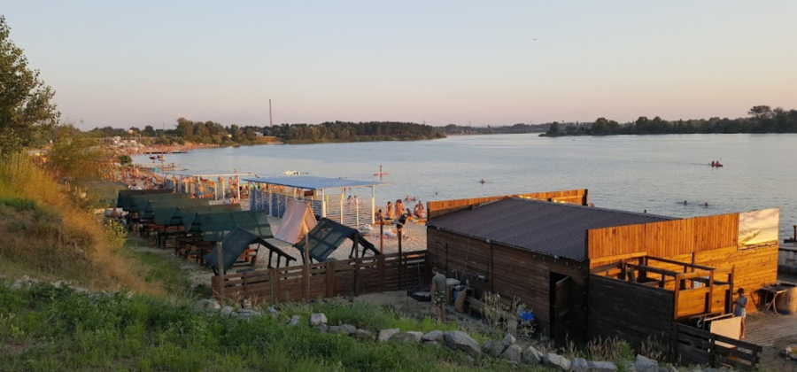 Відпочинок на Блакитних озерах. Комплекс «Заїмка» 