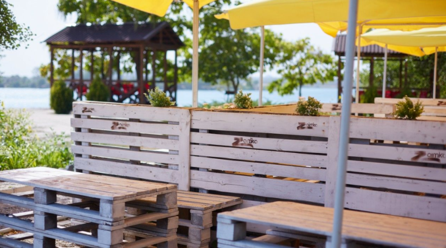 Відпочинок на Блакитних озерах. Комплекс «Заїмка» 