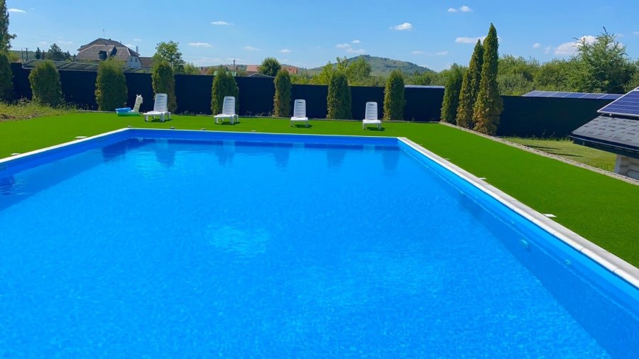 Відпочинок на Закарпатті з басейном «Canada»