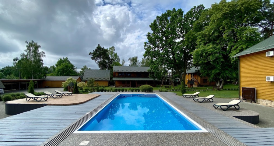 Відпочинок у котеджах «Сосновий бір» 