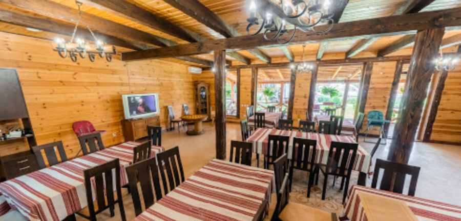 Відпочинок у котеджах «Сосновий бір» 