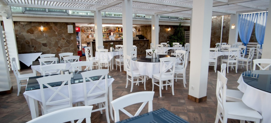 Заміський клуб «Марко Поло» у Запорізькій області