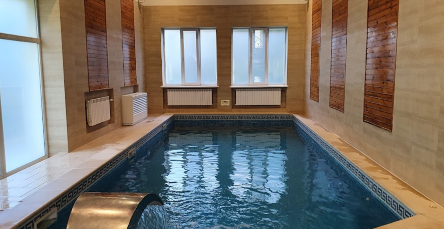 Заміський клуб «Марко Поло» у Запорізькій області