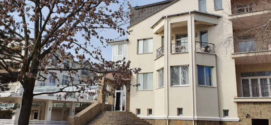 Заміський клуб «Марко Поло» у Запорізькій області