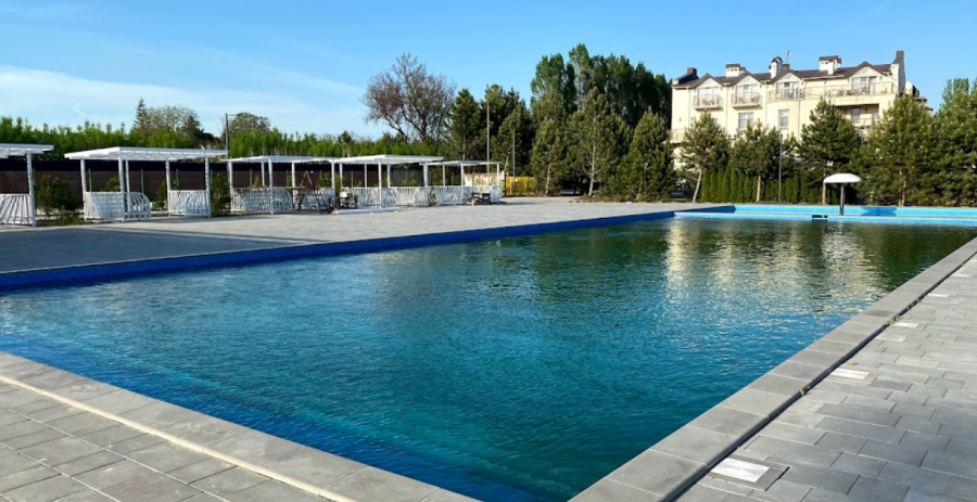 Заміський клуб «Марко Поло» у Запорізькій області