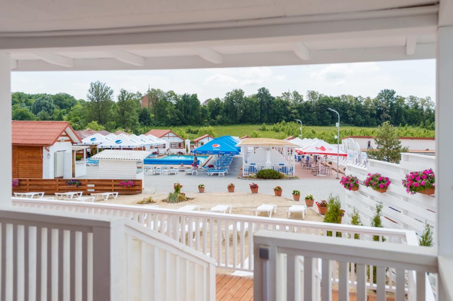 Заміський комплекс відпочинку «Residence TerraMare» у Вінницькій області