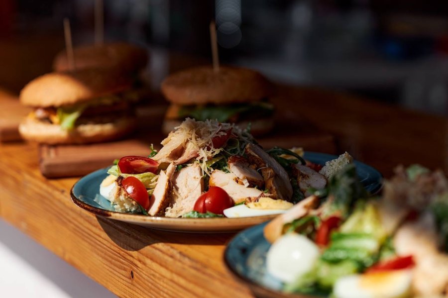 Заміський комплекс відпочинку «Residence TerraMare» у Вінницькій області