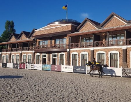 Заміський готельний комплекс «Equides Club» в Київській області