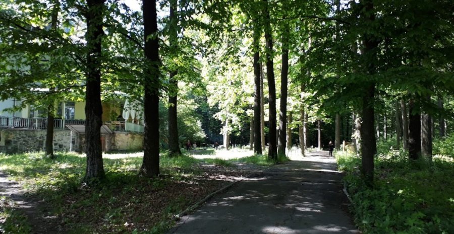 Готель-парк «Кавунова дача»