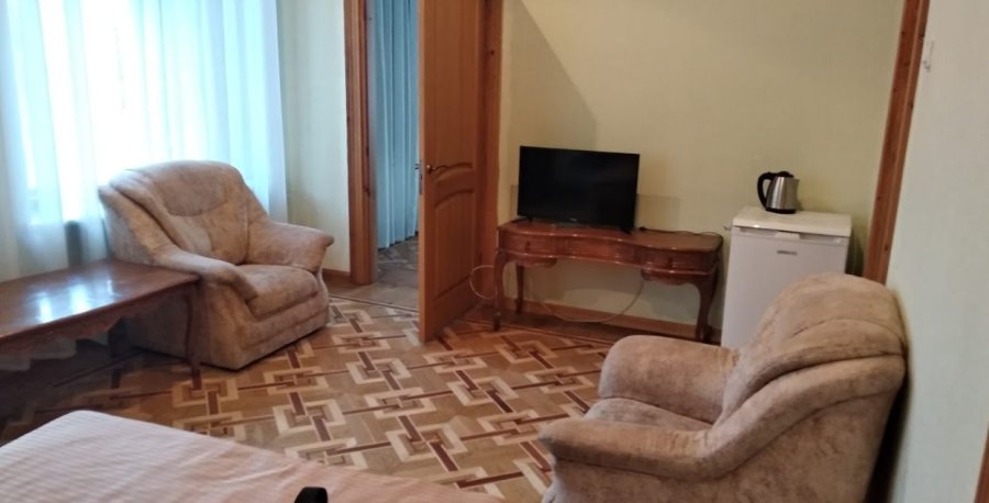 Готель-парк «Кавунова дача»