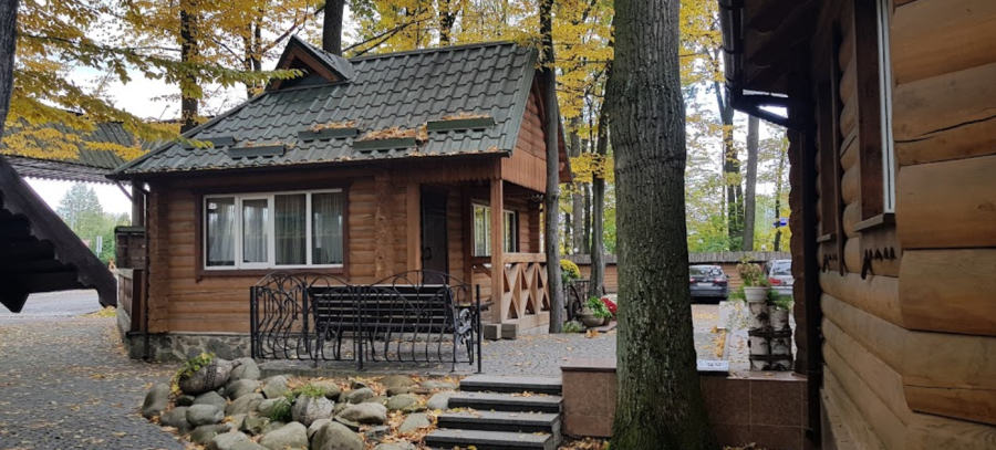 Готельно-ресторанний комплекс «Дубки»